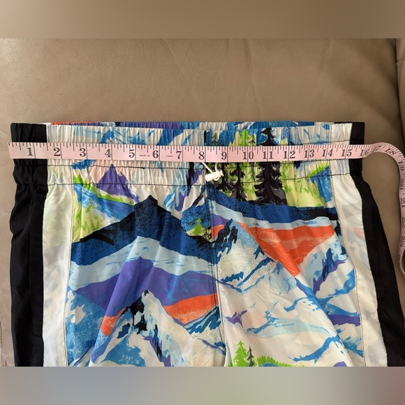 NWOT Printed End Zone Pants by FP Movement - Picture 13 of 17